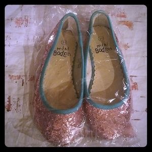 Mini Boden pink glitter flats sz 31